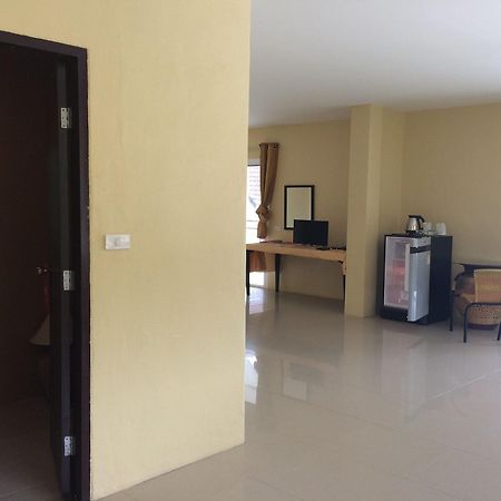 Water Palm Resort Talat Yai Экстерьер фото