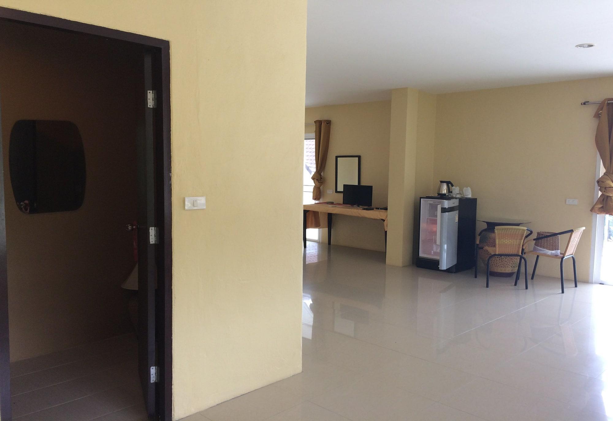 Water Palm Resort Talat Yai Экстерьер фото