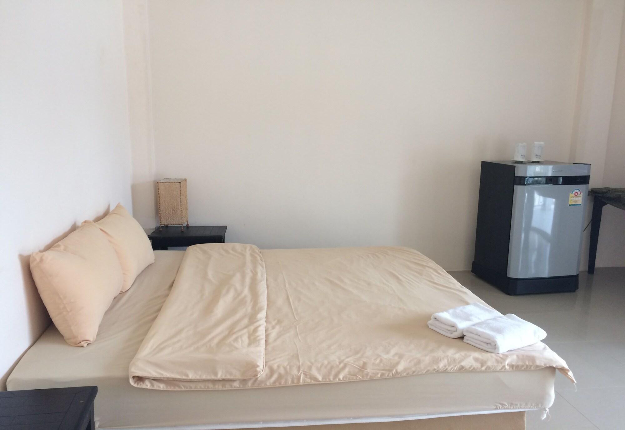 Water Palm Resort Talat Yai Экстерьер фото
