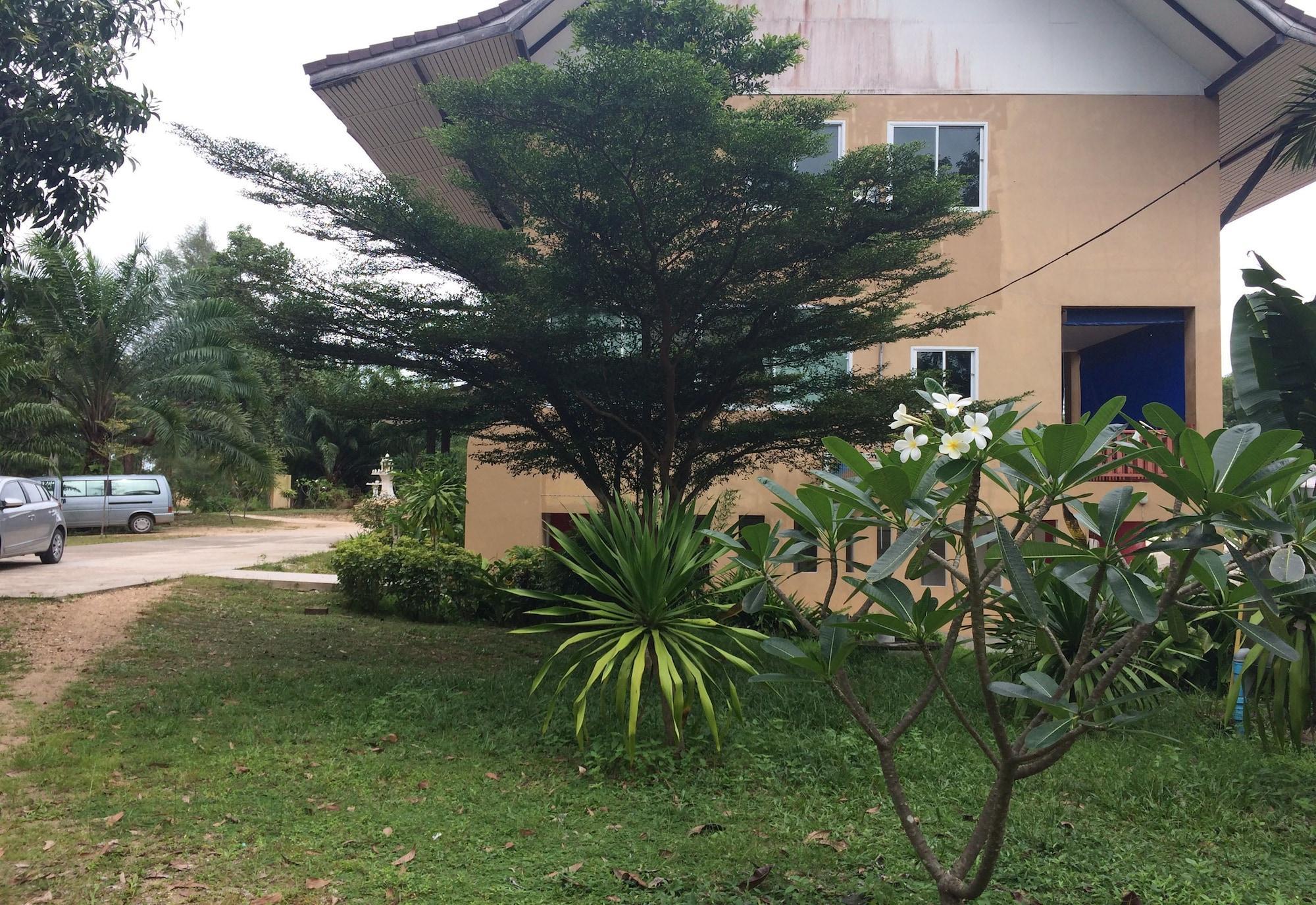 Water Palm Resort Talat Yai Экстерьер фото