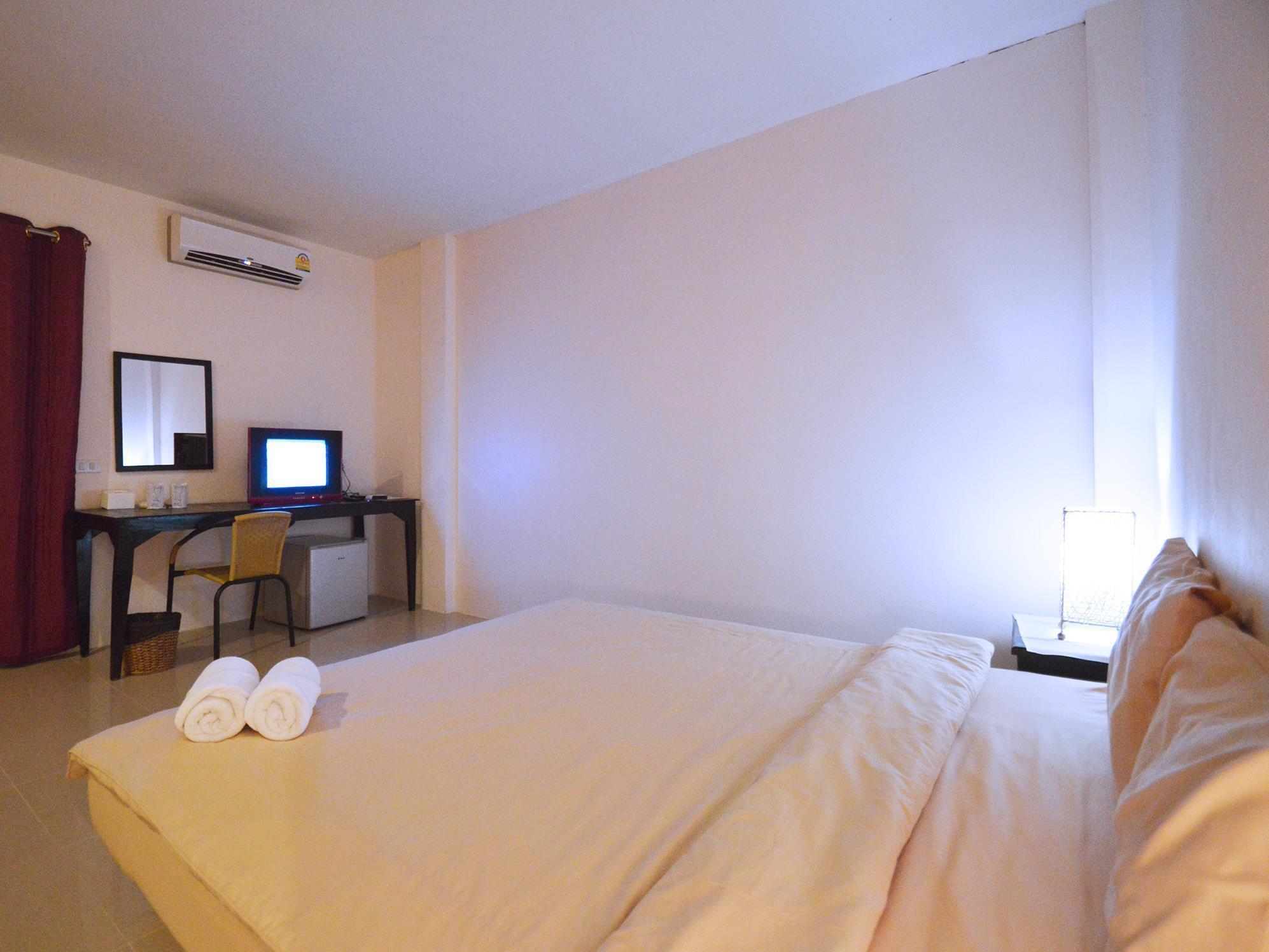Water Palm Resort Talat Yai Экстерьер фото
