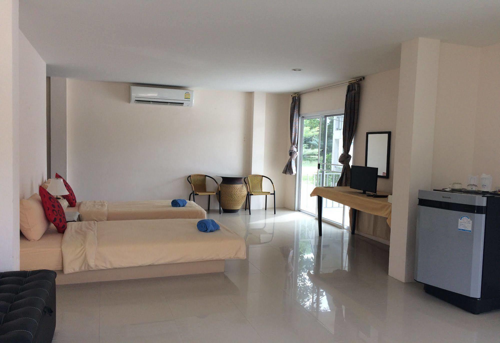 Water Palm Resort Talat Yai Экстерьер фото