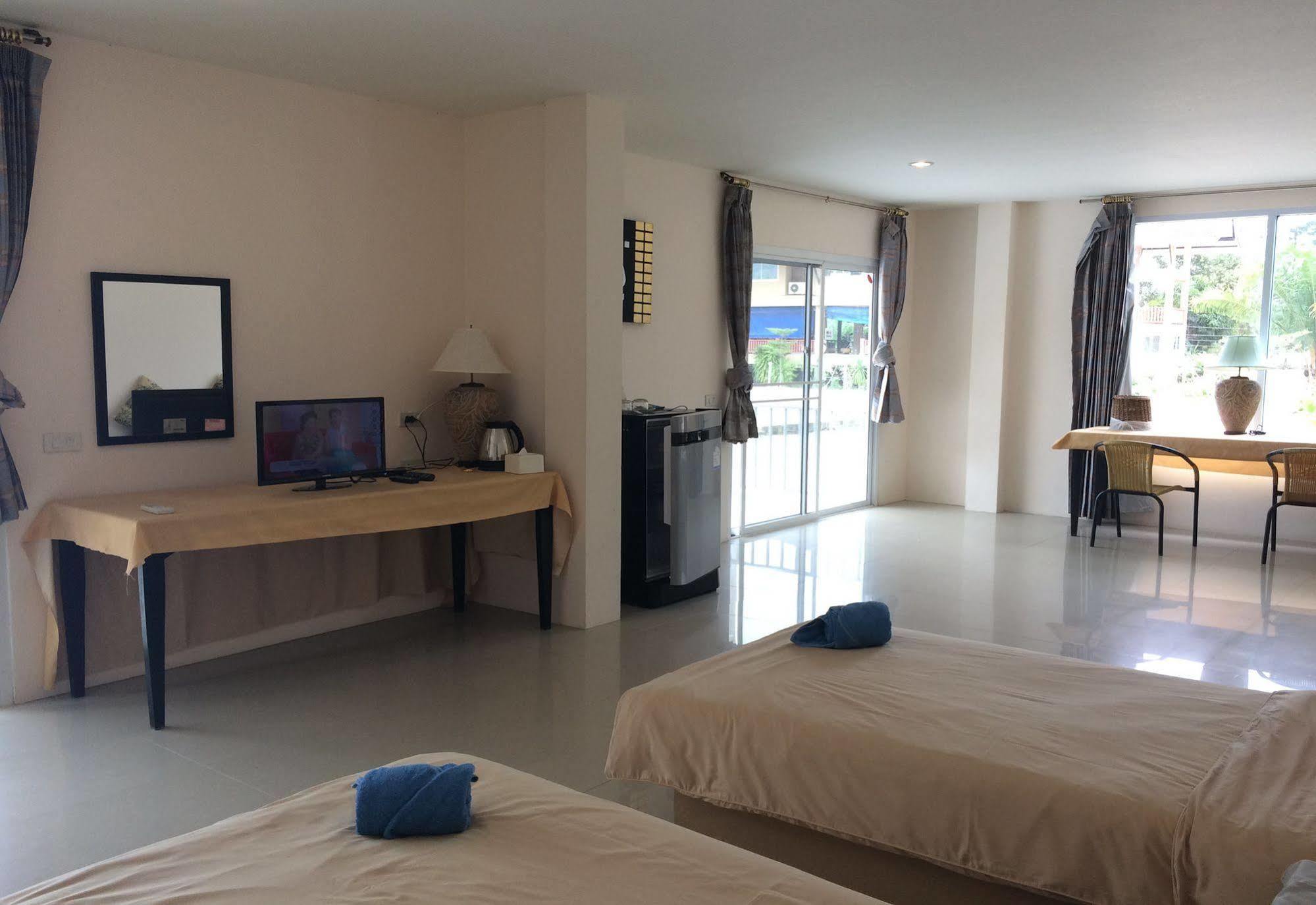 Water Palm Resort Talat Yai Экстерьер фото
